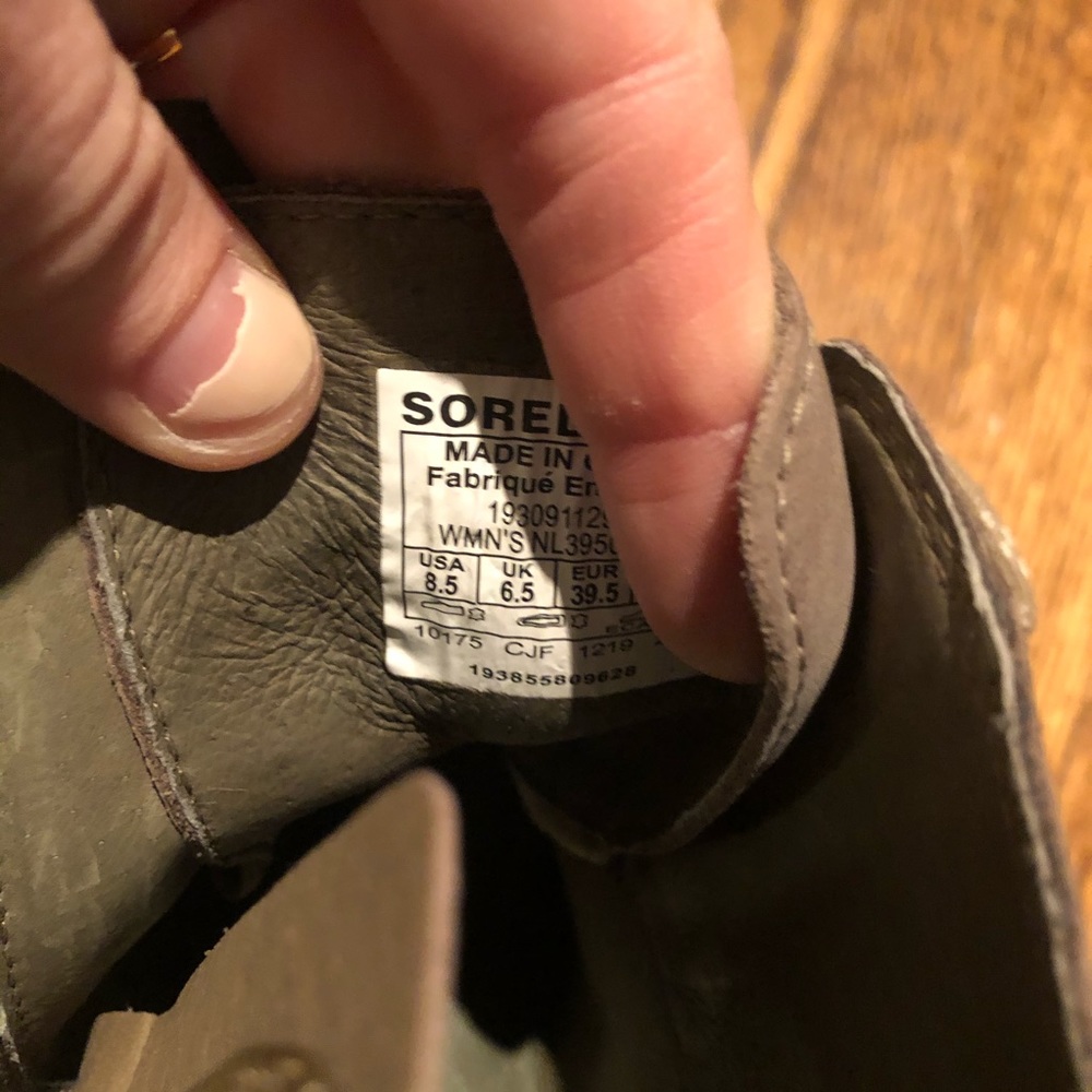 Sorel Joan Uptown boots khaki lace up wedge boots - Picture 13 of 14